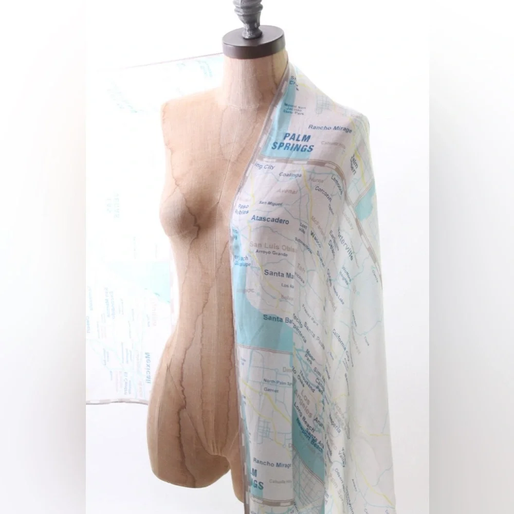 NWT Kate Spade Scarf West Coast Map